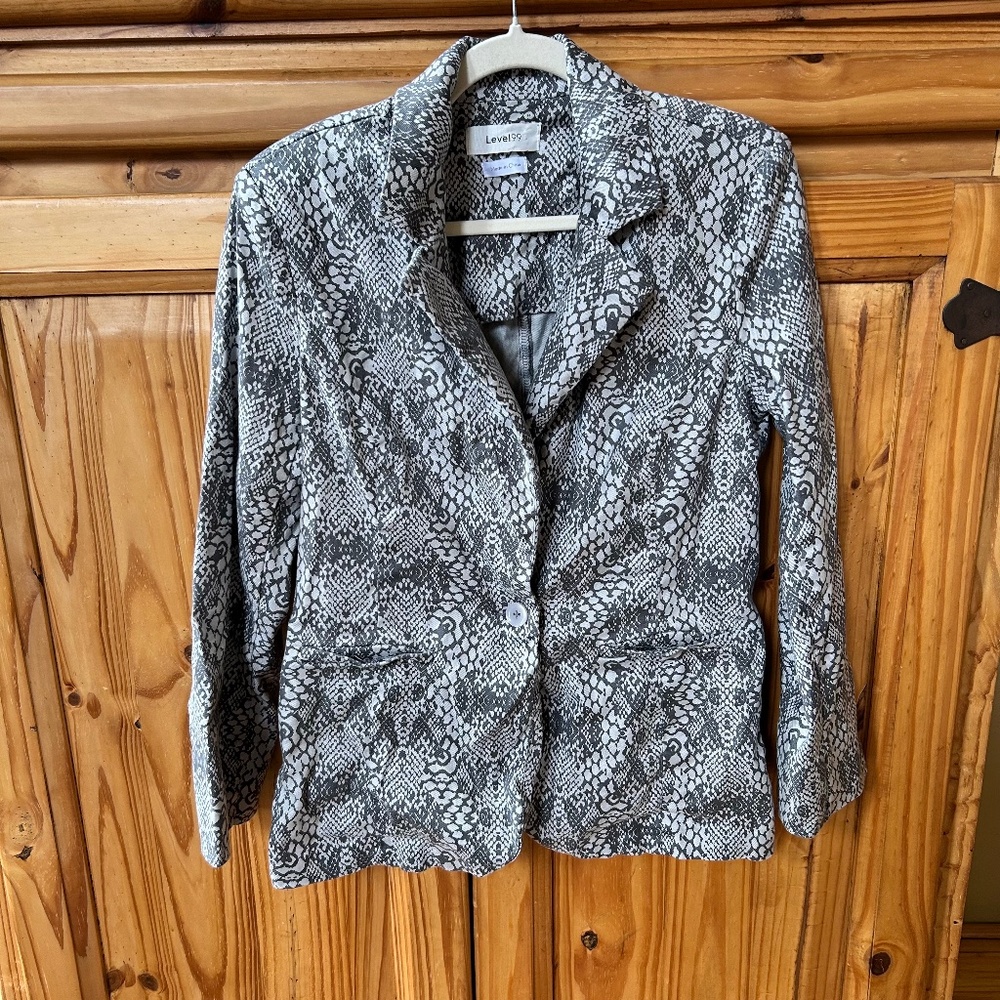 Level 99 Blazer Black Grey Snake Skin Linen/Lyocell Blend Button Closure Med
